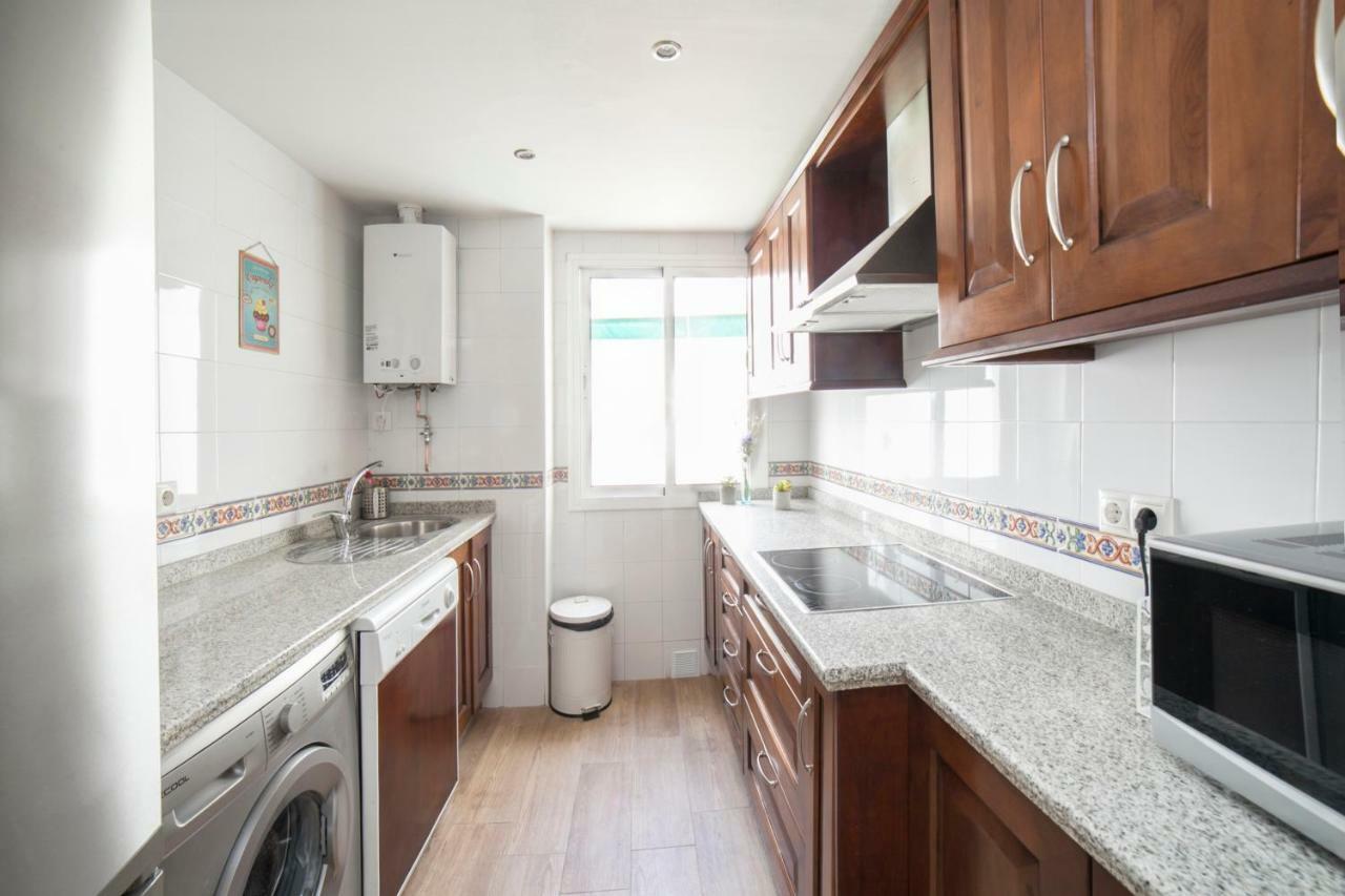 Alohamundi Pureza Apartment Seville Exterior photo